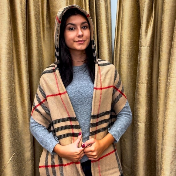 Burberry Hooded Scarf - Picture 1 of 2